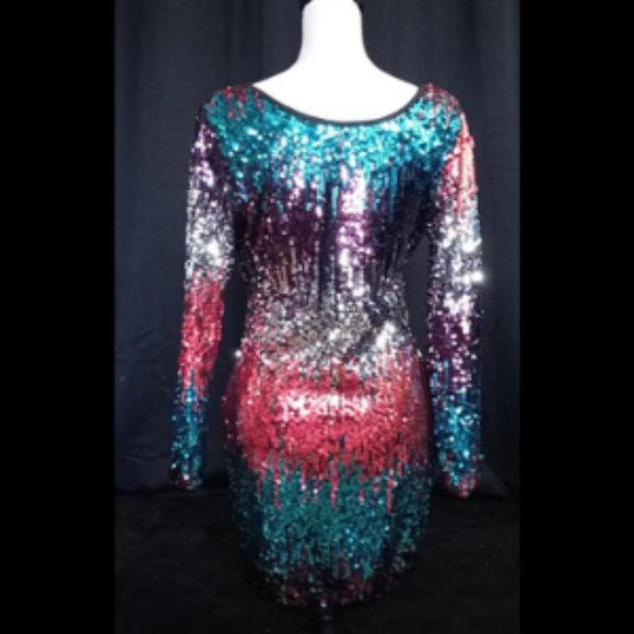 Multicolored Low V Neck Zip Front Dress - Picture 2 of 4